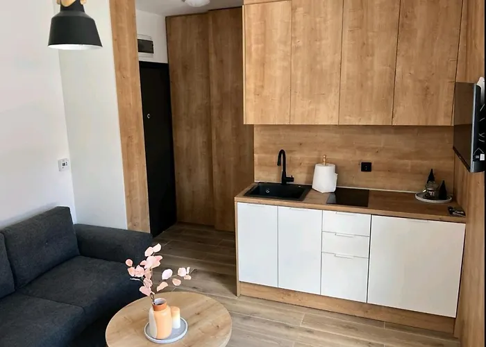 N&v, Mont Apartamento